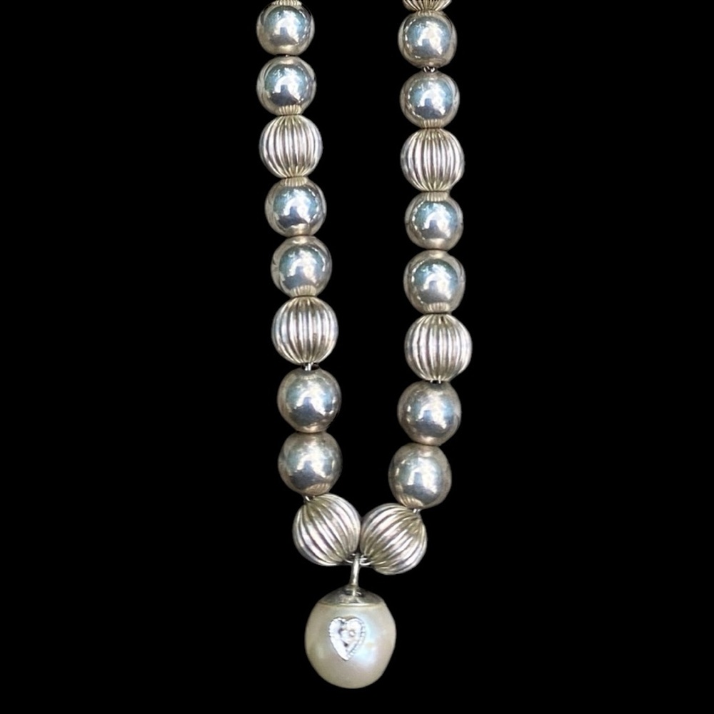 Sterling silver beaded pearl w diamond necklace